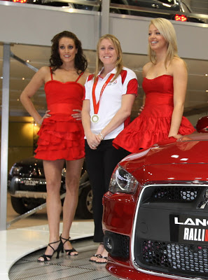 Sydney Show Gals Carscoop