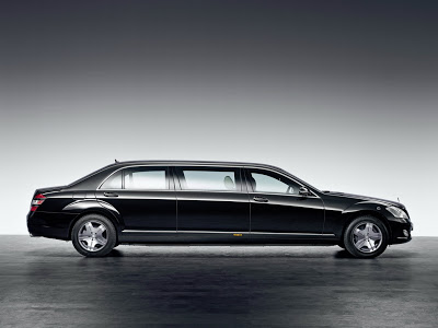 Mercedes-Benz S600 Pullman Guard