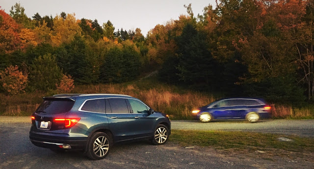 2016 Honda Pilot Touring vs Odyssey blur