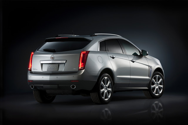 2015 Cadillac SRX silver