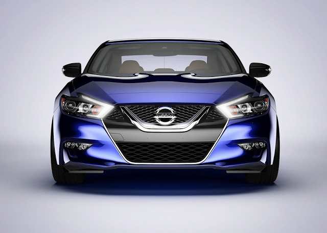 2016 Nissan Maxima blue front