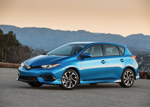 2016 Scion iM blue