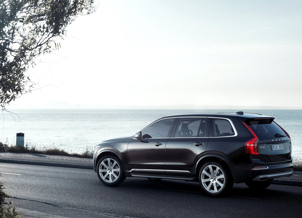 2016 Volvo XC90