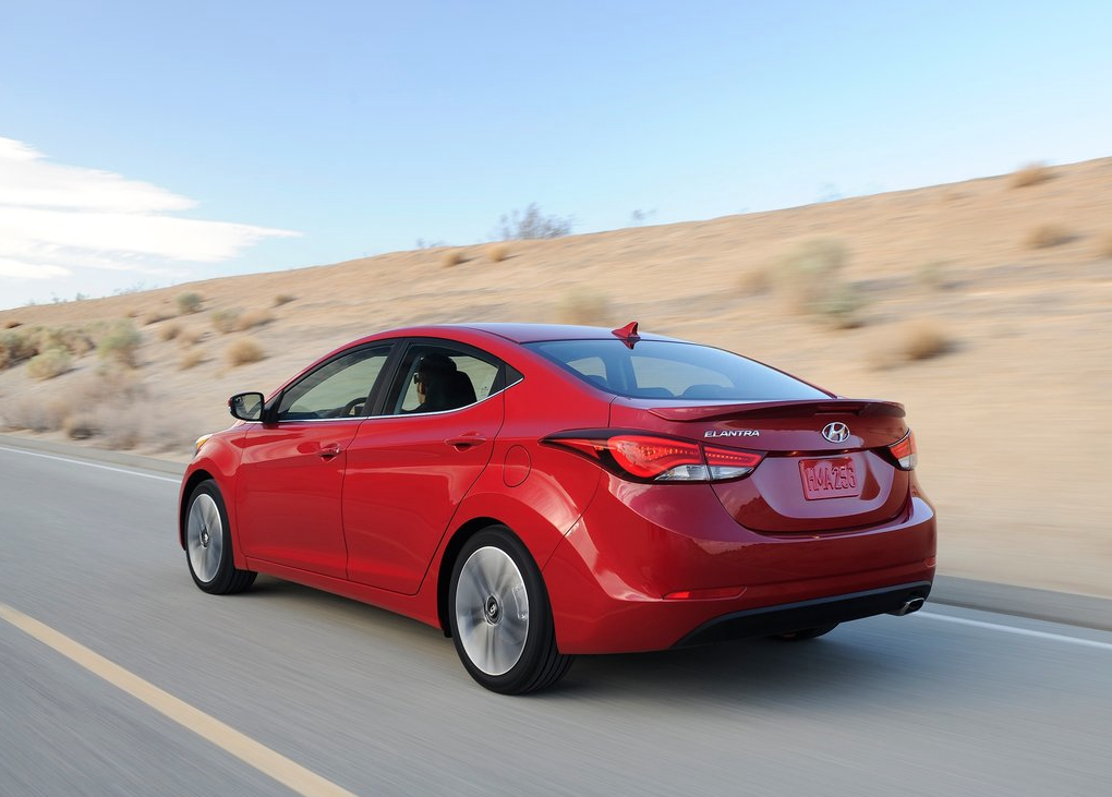 2014 Hyundai Elantra sedan red