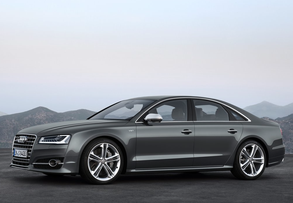 2014 Audi S8