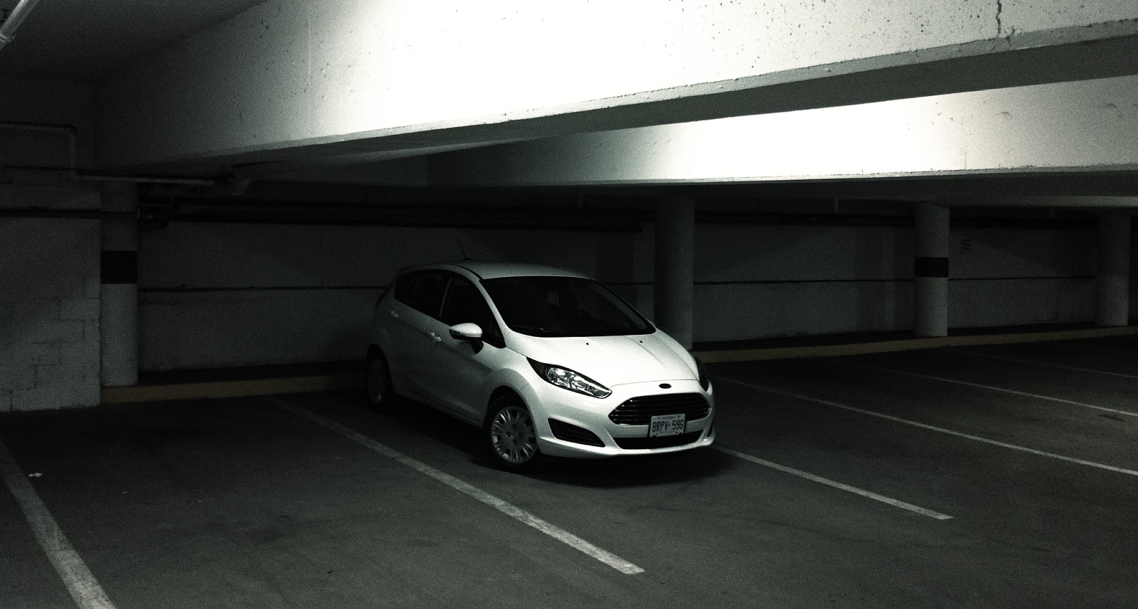 2014 Ford Fiesta SFE EcoBoost white