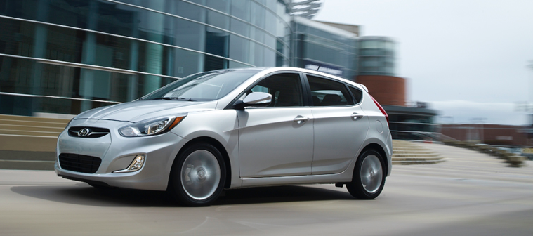 2014 Hyundai Accent silver