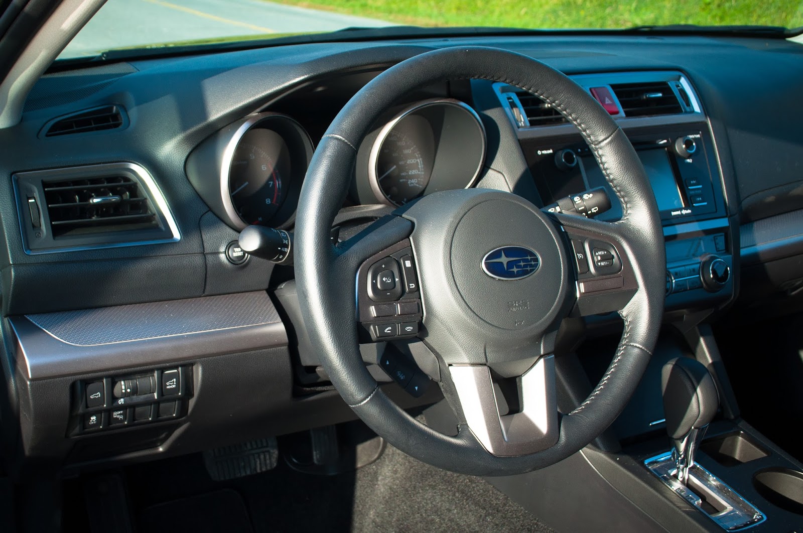 2015 Subaru Outback 2.5i Touring Interior