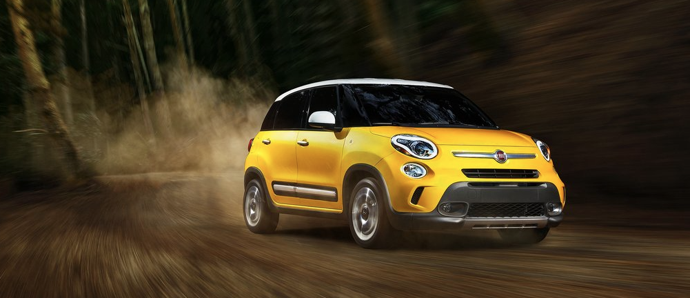 2013 Fiat 500L yellow