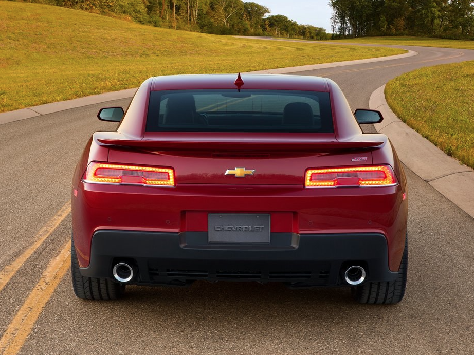 2014 Chevrolet Camaro SS red