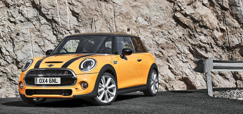 2015 Mini Cooper S yellow