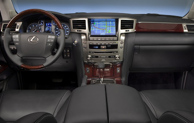 2013 Lexus LX570 interior